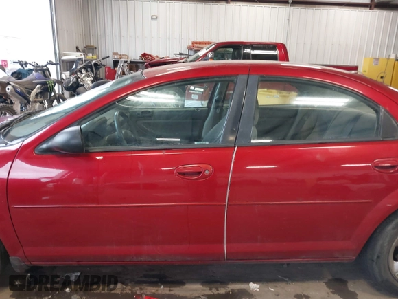 2005 Dodge Stratus SXT z VIN 1B3EL46R35N628222, wystawiony jako IAAI lot #41699883 z przebiegiem 140 844 mil mil oraz . Historia ofert i sprzedaży dostępna na DreamBid. Obrazek 14.