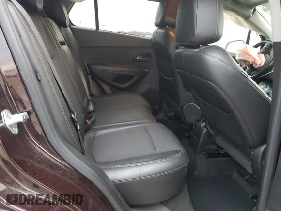 2021 Chevrolet Trax LT with VIN KL7CJLSM1MB370568, listed as a Copart auction lot 44512905 with 59,991 mi miles and Salvage Title. Bid and sale history available at carsss.com. Image 11.