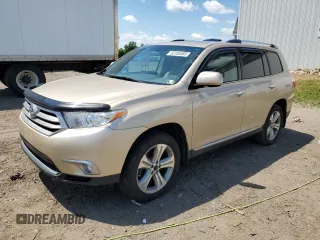 2013 Toyota Highlander Limited with VIN 5TDDK3EH8DS231064, listed as a Copart auction lot 63184085 with 141,181 mi miles and Clean title. Bid and sale history available at DreamBid. Image 1.