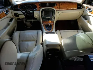 2006 Jaguar XJ Vanden Plas with VIN SAJWA82B46SH01369, listed as a Copart auction lot 77997054 with 0 mi miles and Clean Title. Bid and sale history available at carsss.com. Image 8.
