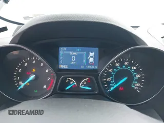 2014 Ford Escape S with VIN 1FMCU0F73EUE40361, listed as a IAAI auction lot 41297247 with 185,649 mi miles. Bid and sale history available at carsss.com. Image 7.
