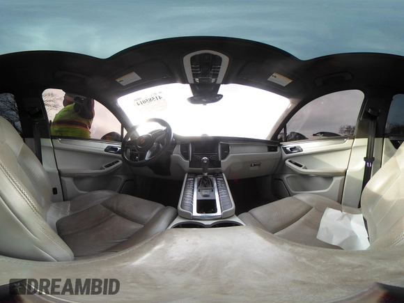 2015 Porsche Macan Turbo с VIN WP1AF2A57FLB96758, выставлен на аукционе IAAI как лот 41585014 с пробегом 129 886 миль миль и . История ставок и продаж доступна на DreamBid. Изображение 18.