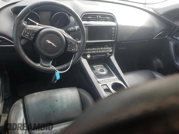 2017 Jaguar F-Pace 20d Prestige with VIN SADCK2BN6HA883222, listed as a Copart auction lot 62474185 with Not provided miles and Salvage title. Bid and sale history available at DreamBid. Image 8.