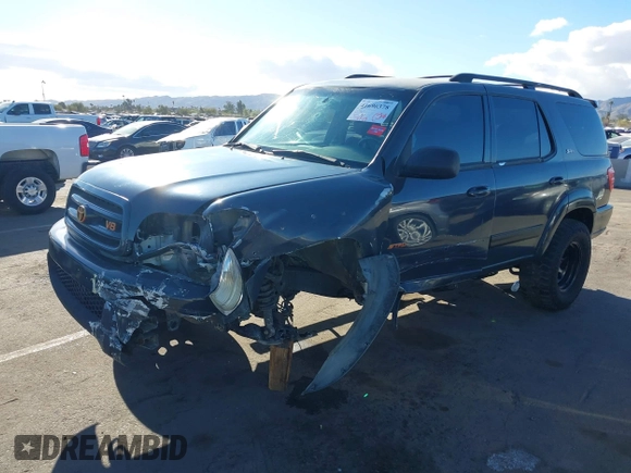 2002 Toyota Sequoia SR5 with VIN 5TDZT34A42S114070, listed as a IAAI auction lot 41696378 with 178,903 mi miles and . Bid and sale history available at carsss.com. Image 6.