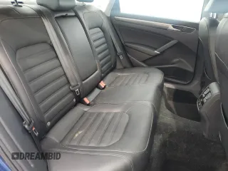 2016 Volkswagen Passat SEL z VIN 1VWCT7A35GC063879, wystawiony jako Copart lot #53856545 z przebiegiem 56 856 mil mil oraz Szkoda całkowita • Salvage title. Historia ofert i sprzedaży dostępna na DreamBid. Obrazek 10.