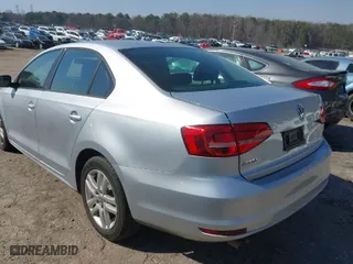2015 Volkswagen Jetta Sedan 2.0L S w/Technology with VIN 3VW2K7AJ6FM215632, listed as a IAAI auction lot 41795941 with 166,445 mi miles. Bid and sale history available at carsss.com. Image 3.