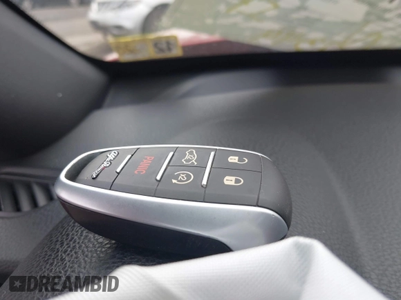 2019 Alfa Romeo Stelvio Ti z VIN ZASPAKBNXK7C31621, wystawiony jako IAAI lot #41773366 z przebiegiem 37 344 mil mil oraz . Historia ofert i sprzedaży dostępna na DreamBid. Obrazek 11.