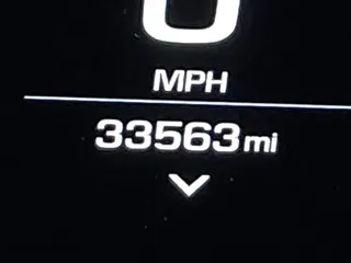 2019 Chevrolet Camaro ZL1 with VIN 1G1FK1R68K0144103, listed as a IAAI auction lot 41165256 with 33,563 mi miles. Bid and sale history available at carsss.com. Image 7.