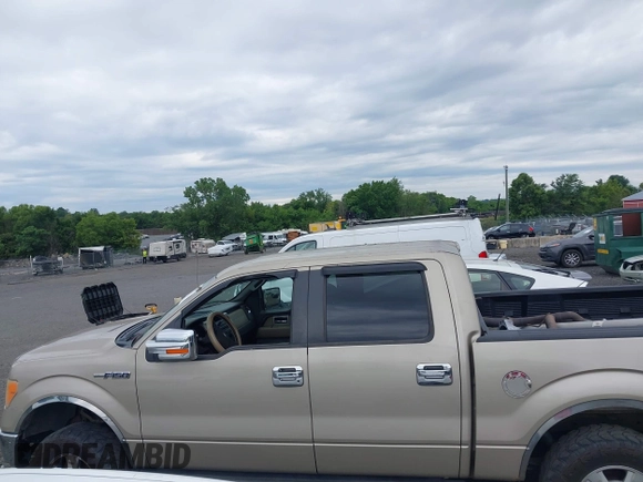 2009 Ford F-150 XL with VIN 1FTPW14V39FA17779, listed as a IAAI auction lot 42776167 with 229,984 mi miles and . Bid and sale history available at DreamBid. Image 14.