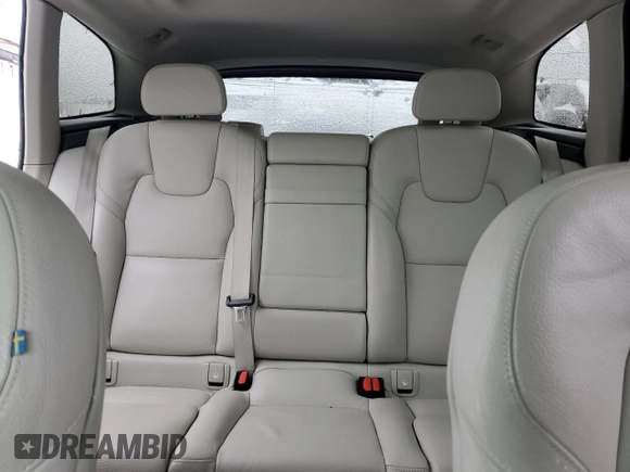 2020 Volvo XC60 Momentum with VIN YV4102RK1L1417904, listed as a Copart auction lot 43446415 with 140,689 mi miles and Salvage title. Bid and sale history available at DreamBid. Image 10.