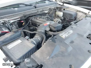 2007 Chevrolet Silverado 1500 LT w/1LT with VIN 1GCEC19J47Z510694, listed as a IAAI auction lot 41474581 with 186,066 mi miles. Bid and sale history available at carsss.com. Image 10.