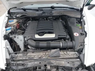 2014 Porsche Cayenne with VIN WP1AA2A27ELA09019, listed as a IAAI auction lot 42068012 with 77,997 mi miles and . Bid and sale history available at DreamBid. Image 10.