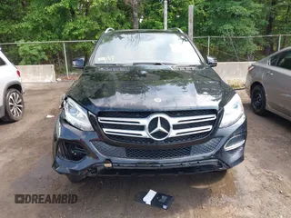 2019 Mercedes-Benz GLE 400 z VIN 4JGDA5GB5KB218442, wystawiony jako IAAI lot #42204715 z przebiegiem 50 324 mil mil oraz . Historia ofert i sprzedaży dostępna na DreamBid. Obrazek 11.