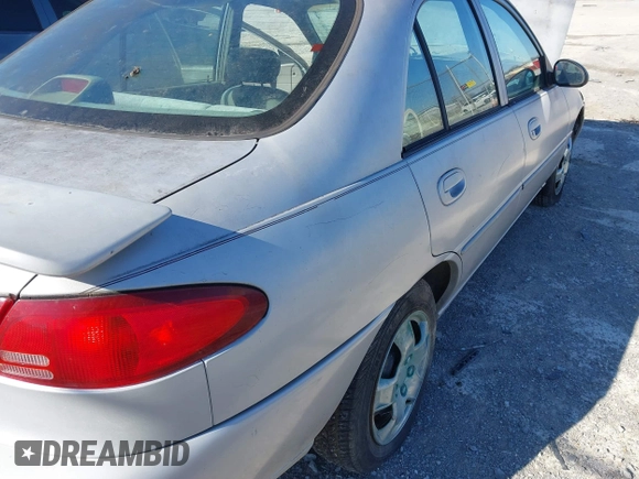1999 Ford Escort SE с VIN 1FAFP13P6XW161079, выставлен на аукционе IAAI как лот 41230172 с пробегом 121 419 миль миль и . История ставок и продаж доступна на DreamBid. Изображение 6.