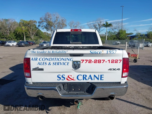 2015 Ram 1500 Big Horn z VIN 1C6RR7TM9FS740459, wystawiony jako IAAI lot #41422104 z przebiegiem 55 396 mil mil oraz . Historia ofert i sprzedaży dostępna na DreamBid. Obrazek 16.