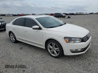2014 Volkswagen Passat TDI SEL Premium with VIN 1VWCN7A30EC074358, listed as a Copart auction lot 51810105 with 120,430 mi miles and Salvage Title. Bid and sale history available at carsss.com. Image 4.