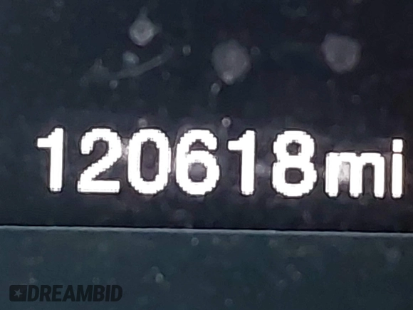 2015 Jeep Renegade Latitude with VIN ZACCJBBT0FPB67030, listed as a IAAI auction lot 41866195 with 120,618 mi miles. Bid and sale history available at carsss.com. Image 15.