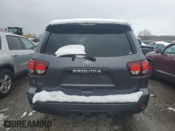 2019 Toyota Sequoia SR5 with VIN 5TDBY5G15KS173235, listed as a Copart auction lot 82596994 with 0 mi miles and Salvage Title. Bid and sale history available at carsss.com. Image 6.