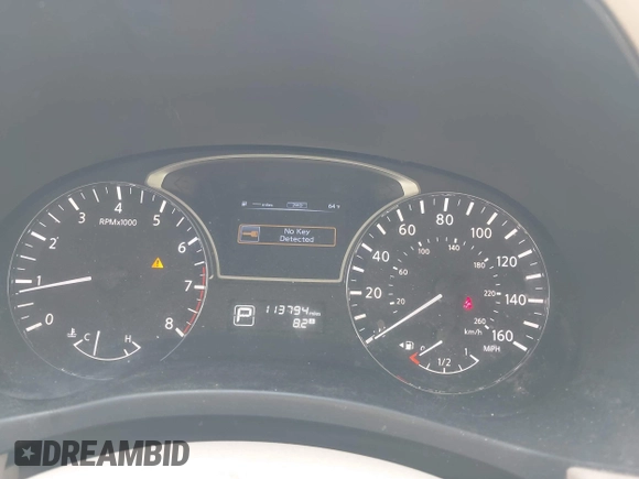 2014 Nissan Pathfinder S with VIN 5N1AR2MM2EC719481, listed as a IAAI auction lot 42041932 with 113,794 mi miles and . Bid and sale history available at DreamBid. Image 7.