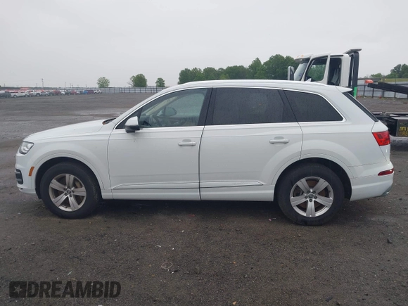 2018 Audi Q7 Premium Plus with VIN WA1LHAF70JD015988, listed as a IAAI auction lot 42213019 with 156,124 mi miles and . Bid and sale history available at DreamBid. Image 14.