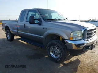 2003 Ford F-250 XL with VIN 1FTNX21F53EA44163, listed as a IAAI auction lot 41989527 with 233,059 mi miles and . Bid and sale history available at DreamBid. Image 1.