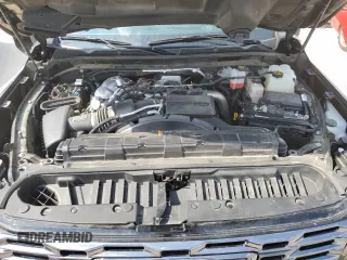 2024 GMC Sierra 3500HD Denali Ultimate z VIN 1GT49YEY6RF141959, wystawiony jako Copart lot #64583194 z przebiegiem 30 853 mil mil oraz Szkoda całkowita • Salvage title. Historia ofert i sprzedaży dostępna na DreamBid. Obrazek 11.
