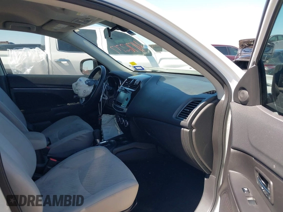 2015 Mitsubishi Outlander Sport 2.4 GT with VIN 4A4AP4AW4FE039818, listed as a IAAI auction lot 41762717 with 139,712 mi miles. Bid and sale history available at carsss.com. Image 5.