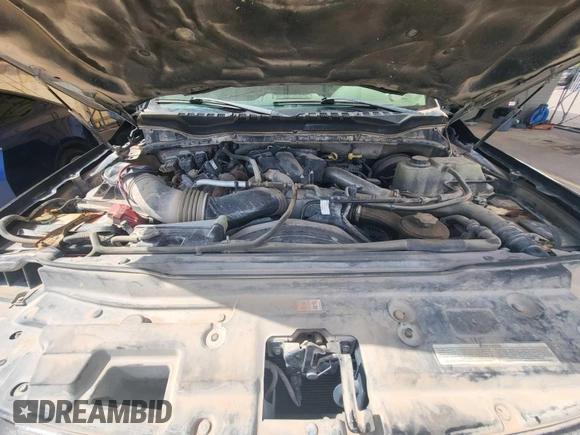 2019 Ford F-250 XL with VIN 1FT7W2BT0KED41596, listed as a IAAI auction lot 42727923 with 246,034 mi miles and . Bid and sale history available at DreamBid. Image 30.