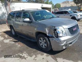 2012 GMC Yukon XL SLE z VIN 1GKS1HE01CR199383, wystawiony jako IAAI lot #42292632 z przebiegiem 254 827 mil mil oraz . Historia ofert i sprzedaży dostępna na DreamBid. Obrazek 1.