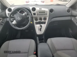 2011 Toyota Matrix z VIN 2T1KU4EE1BC738469, wystawiony jako Copart lot #53145335 z przebiegiem 69 787 mil mil oraz Szkoda całkowita • Salvage title. Historia ofert i sprzedaży dostępna na DreamBid. Obrazek 8.