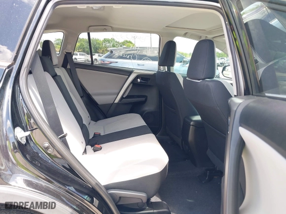 2016 Toyota RAV4 XLE with VIN 2T3WFREV4GW294428, listed as a IAAI auction lot 39168618 with 115,791 mi miles. Bid and sale history available at carsss.com. Image 8.