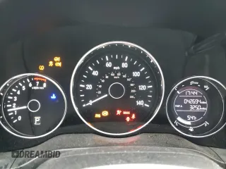 2021 Honda HR-V LX with VIN 3CZRU5H35MM713027, listed as a Copart auction lot 42495215 with 42,694 mi miles and Salvage Title. Bid and sale history available at carsss.com. Image 9.
