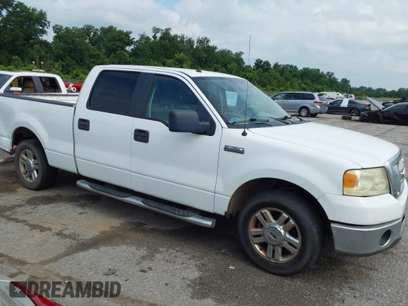 2008 Ford F-150 XLT с VIN 1FTPW12V68FB00236, выставлен на аукционе IAAI как лот 42591072 с пробегом 298 825 миль миль и . История ставок и продаж доступна на DreamBid. Изображение 4.