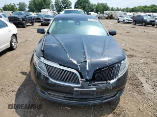 2015 Lincoln MKS with VIN 1LNHL9EK8FG608501, listed as a Copart auction lot 62676905 with 91,953 mi miles and Clean title. Bid and sale history available at DreamBid. Image 5.