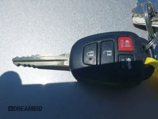 2012 Toyota Camry L z VIN 4T4BF1FK9CR229751, wystawiony jako IAAI lot #42190311 z przebiegiem 105 955 mil mil oraz . Historia ofert i sprzedaży dostępna na DreamBid. Obrazek 11.