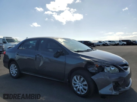 2012 Toyota Corolla L z VIN 2T1BU4EE9CC760964, wystawiony jako Copart lot #48772445 z przebiegiem 142 246 mil mil oraz Szkoda całkowita • Salvage title. Historia ofert i sprzedaży dostępna na DreamBid. Obrazek 4.