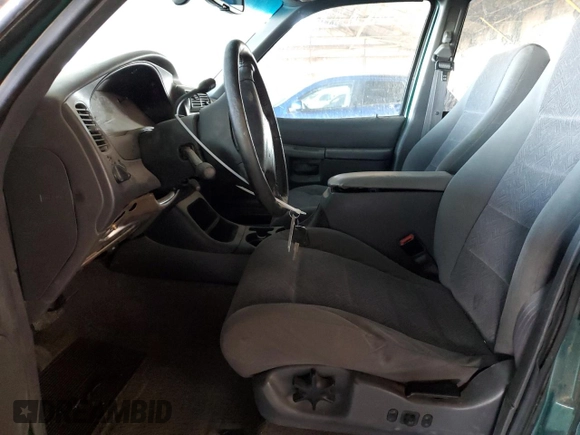 2001 Ford Explorer XLT with VIN 1FMZU83P71ZA33864, listed as a Copart auction lot 80287744 with 204,581 mi miles and Salvage title. Bid and sale history available at DreamBid. Image 7.