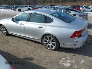 2017 Volvo S90 Inscription с VIN YV1A22MLXH1012333, выставлен на аукционе IAAI как лот 41340599 с пробегом 112 597 миль миль и . История ставок и продаж доступна на DreamBid. Изображение 14.