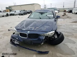 2018 BMW 3 Series 330i xDrive with VIN WBA8D9G50JNU68440, listed as a Copart auction lot 83897904 with 0 mi miles and Salvage Title. Bid and sale history available at carsss.com. Image 13.