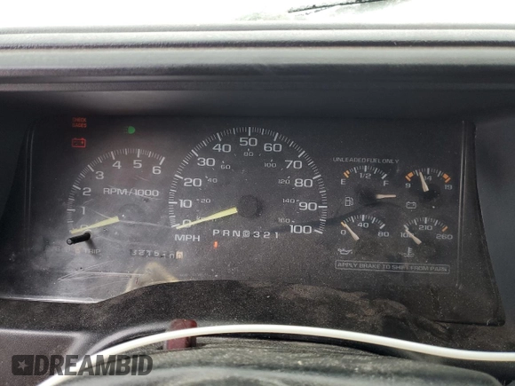 1997 Chevrolet Suburban with VIN 3GNEC16RXVG182115, listed as a Copart auction lot 87527555 with 321,510 mi miles and Clean Title. Bid and sale history available at carsss.com. Image 9.