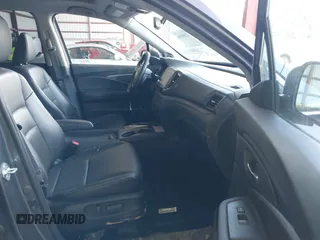 2023 Honda Ridgeline RTL с VIN 5FPYK3F52PB046921, выставлен на аукционе IAAI как лот 42389336 с пробегом 20 858 миль миль и . История ставок и продаж доступна на DreamBid. Изображение 5.