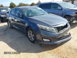 2015 Kia Optima LX z VIN 5XXGM4A73FG364345, wystawiony jako IAAI lot #41598303 z przebiegiem 134 486 mil mil oraz . Historia ofert i sprzedaży dostępna na DreamBid. Obrazek 1.