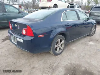 2008 Chevrolet Malibu LT w/2LT with VIN 1G1ZJ57B784207166, listed as a IAAI auction lot 41253481 with 212,460 mi miles. Bid and sale history available at carsss.com. Image 4.