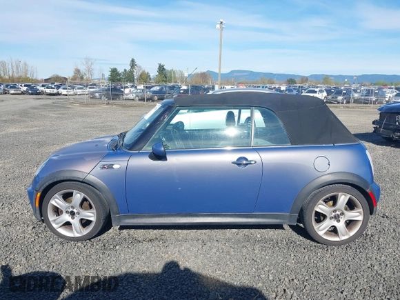 2005 MINI Convertible S with VIN WMWRH33455TF82408, listed as a IAAI auction lot 41857791 with 133,824 mi miles and . Bid and sale history available at DreamBid. Image 14.