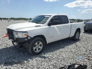 2022 Ram 1500 Big Horn z VIN 1C6RRFBG1NN278899, wystawiony jako Copart lot #55427205 z przebiegiem 78 998 mil mil oraz Nie do naprawy • Non repairable. Historia ofert i sprzedaży dostępna na DreamBid. Obrazek 1.