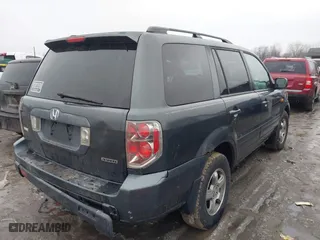 2006 Honda Pilot EX-L with RES with VIN 2HKYF18676H551683, listed as a IAAI auction lot 41501000 with 288,473 mi miles. Bid and sale history available at carsss.com. Image 4.