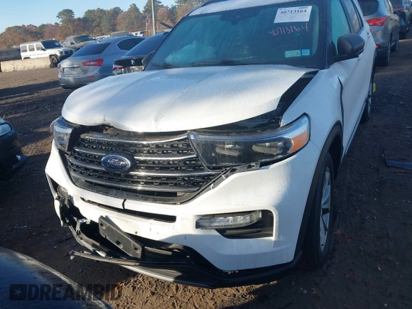 2021 Ford Explorer XLT with VIN 1FMSK8DH4MGA10203, listed as a IAAI auction lot 40713164 with 48,285 mi miles. Bid and sale history available at carsss.com. Image 12.