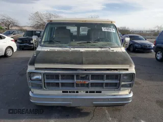 1979 GMC Vandura z VIN TGR2597506100, wystawiony jako Copart lot #51086615 z przebiegiem 25 002 mil mil oraz Tytuł czysty. Historia ofert i sprzedaży dostępna na DreamBid. Obrazek 5.