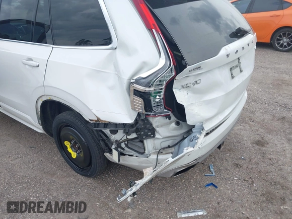 2018 Volvo XC90 Momentum with VIN YV4A22PK2J1202199, listed as a IAAI auction lot 41898147 with 82,161 mi miles and . Bid and sale history available at DreamBid. Image 6.