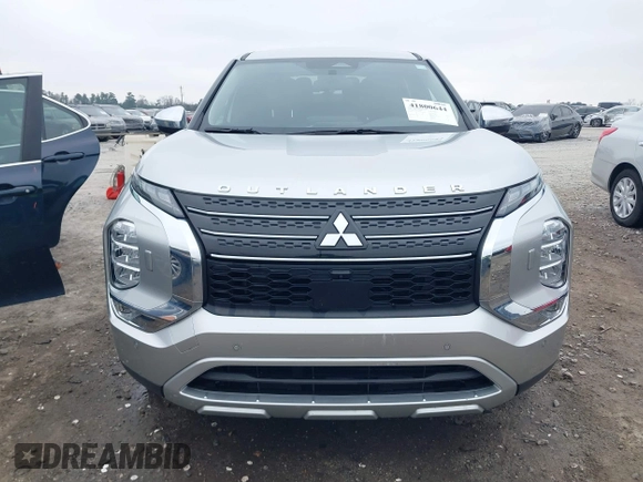 2022 Mitsubishi Outlander SE z VIN JA4J4UA89NZ068444, wystawiony jako IAAI lot #41800644 z przebiegiem 48 793 mil mil oraz . Historia ofert i sprzedaży dostępna na DreamBid. Obrazek 13.